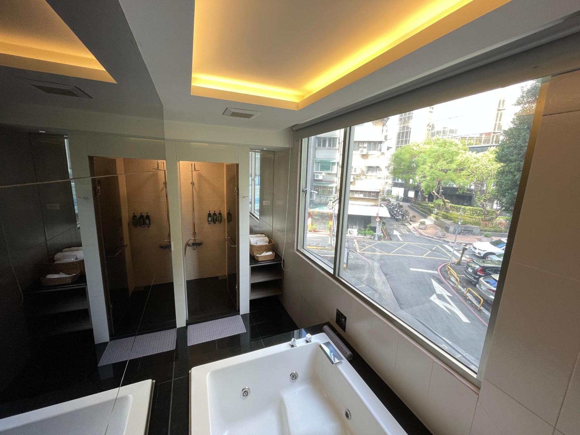 Hotel 玩行旅台北館 Taipéi Exterior foto